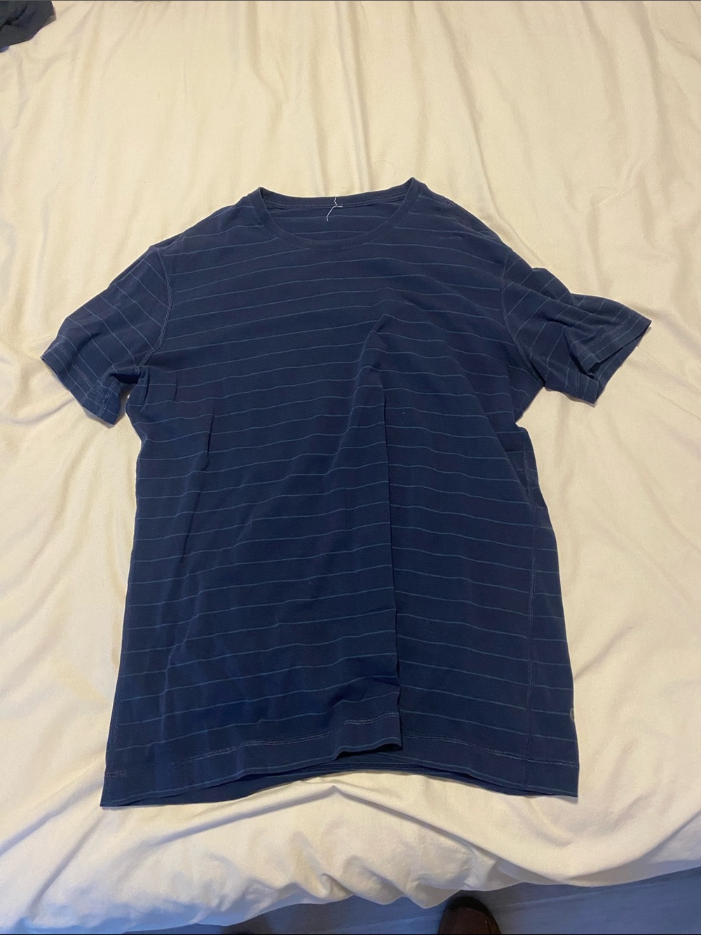 lululemon athletica Men's Navy Blue Thin-Stripe Crew Tee